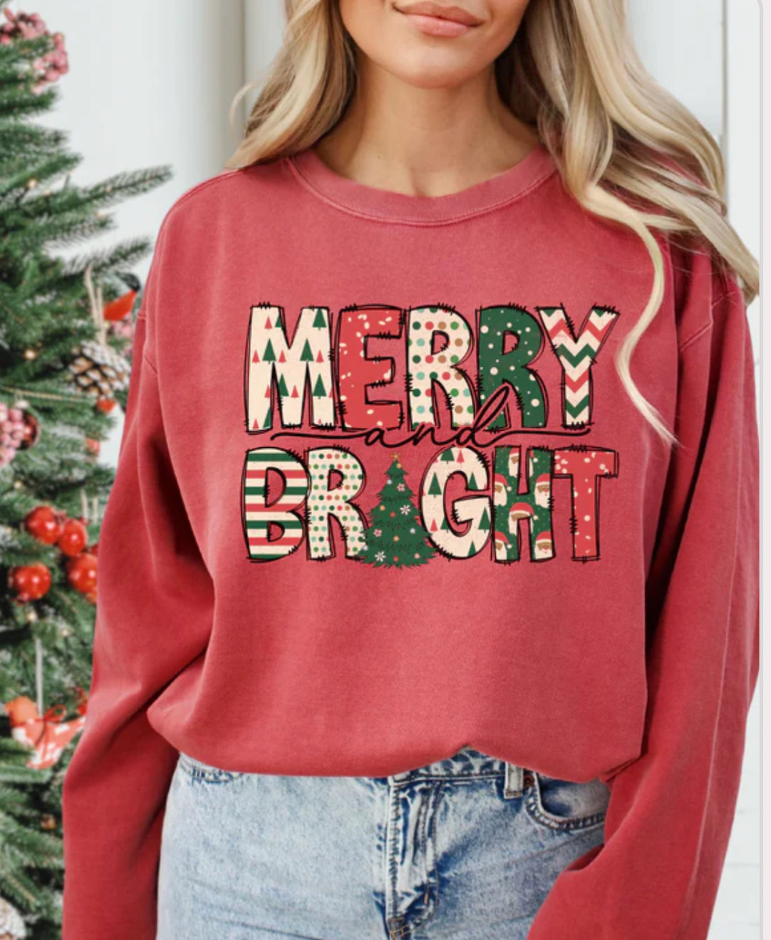 MERRY & BRIGHT